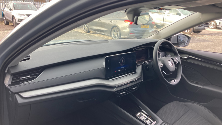 Skoda Octavia 1.4 TSI iV SE Technology DSG 5dr Hatchback